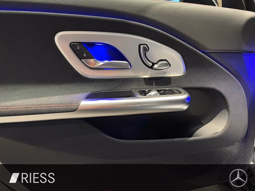 Mercedes-Benz CLA 200 AMG Line