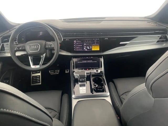 Audi Q8 55 TFSI Hybride Quattro