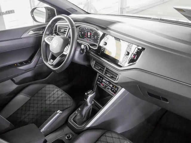 Volkswagen Taigo 1.5 TSI DSG R-Line