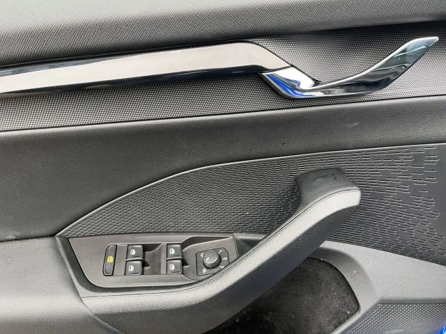 Skoda Octavia Ambition Combi Tour