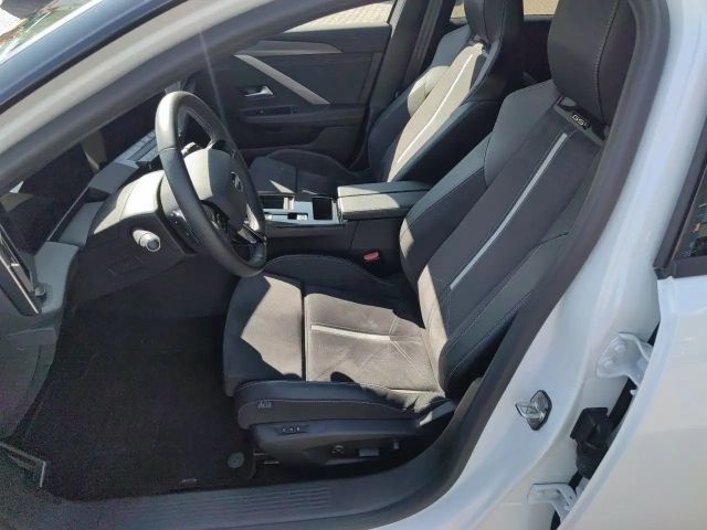 Opel Astra GSe Hybrid Innovation