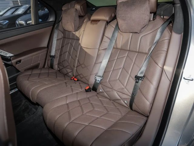 BMW i7 M-Sport M70 Sedan xDrive