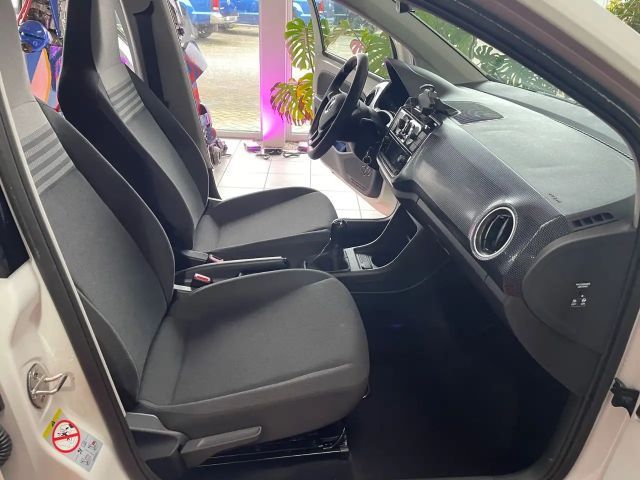 Volkswagen up! Basis