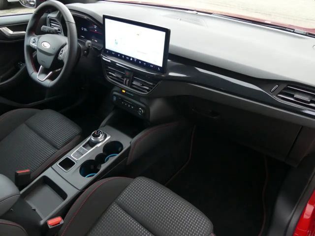 Ford Focus ST Line Wagon