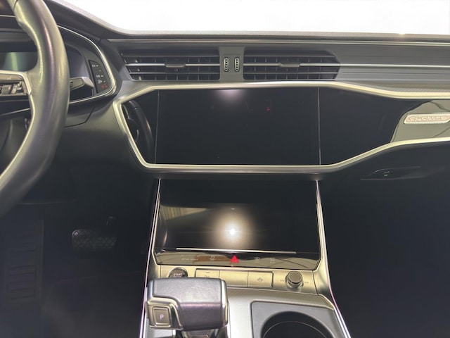 Audi A6 40 TDI Quattro S-Tronic Sedan