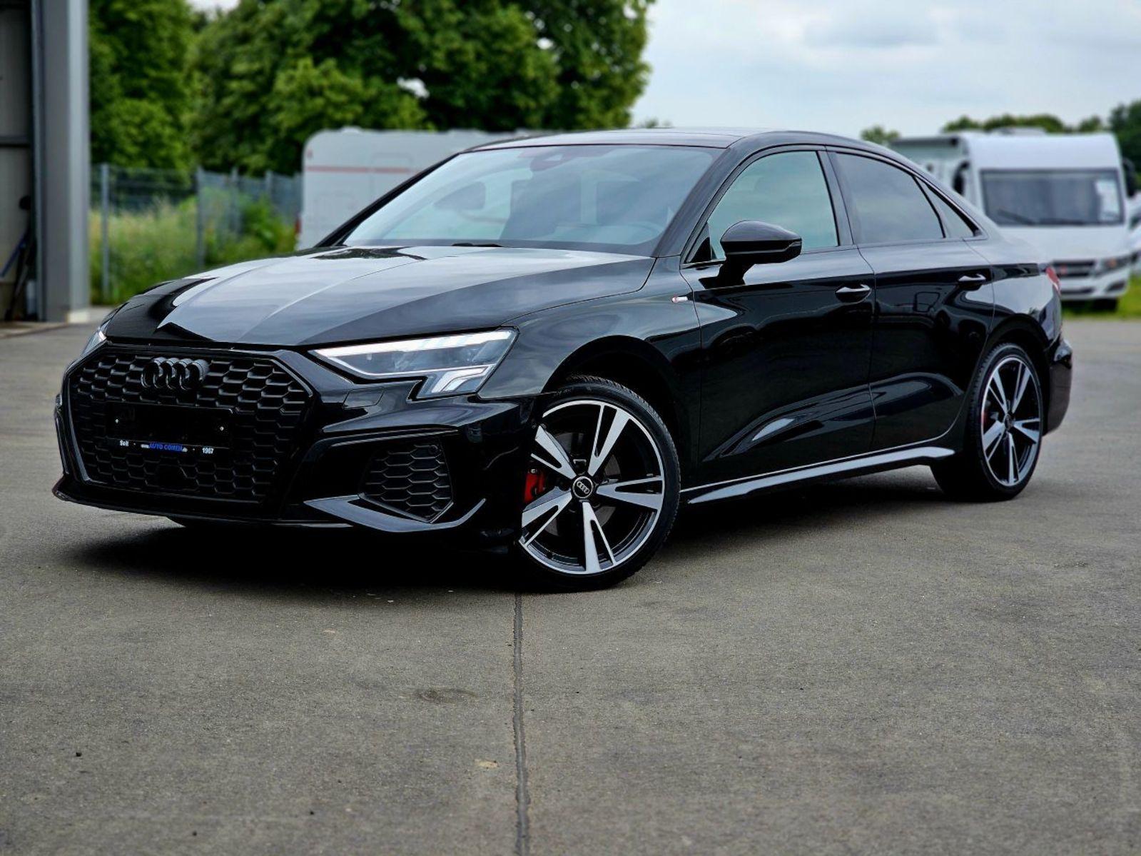 Audi A3 35 TFSI S-Line S-Tronic Sedan