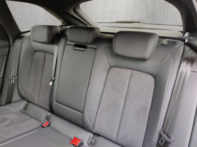 Audi S6 Avant Quattro