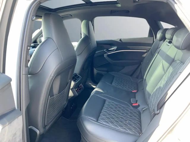 Audi e-tron 55 Quattro S-Line Sportback