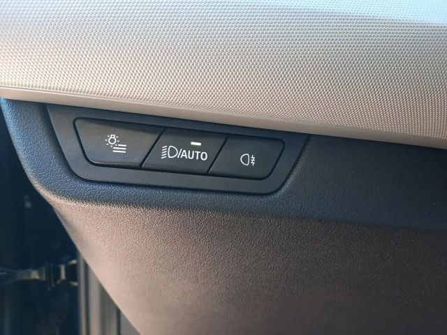 BMW 218 218i Active Tourer Comfort pakket