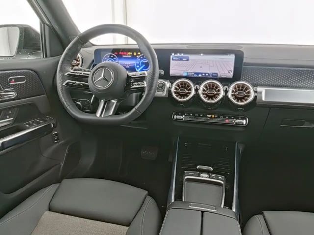 Mercedes-Benz EQB 250