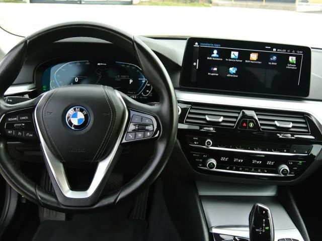 BMW 530 530e Touring xDrive