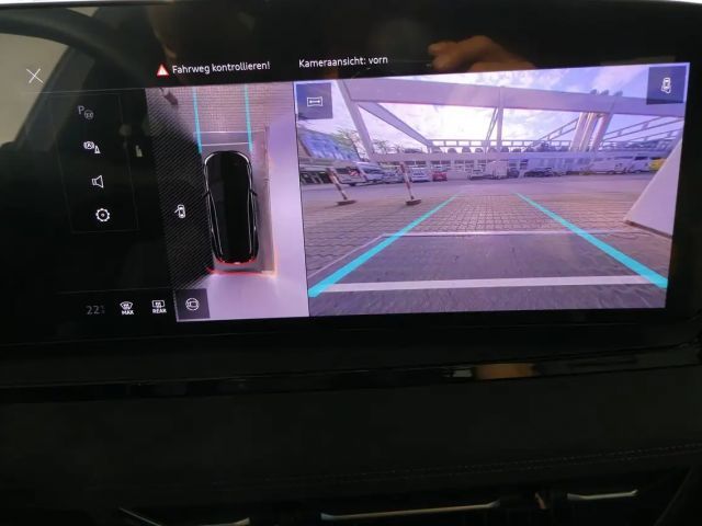 Audi Q6 e-tron Quattro