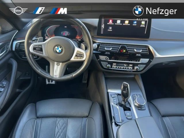 BMW 540 540d M-Sport Touring xDrive