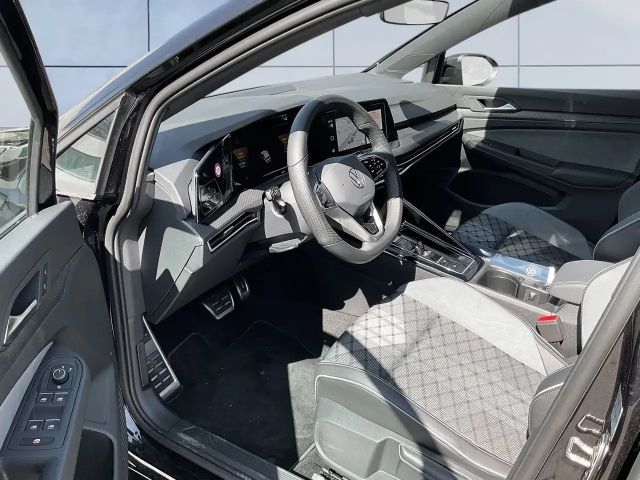 Volkswagen Golf 1.5 eTSI R-Line Variant