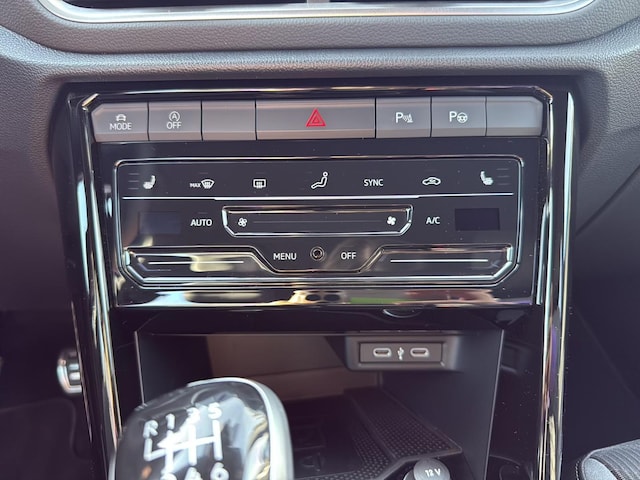 Volkswagen T-Roc TSi NWAnschlussgarantie/ Matrix ACC