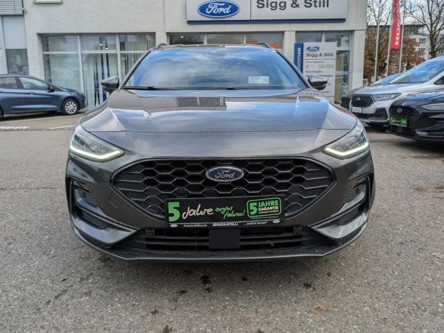 Ford Focus ST Line Wagon