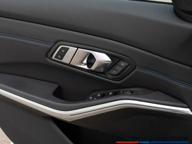 BMW 330 330i M-Sport Touring