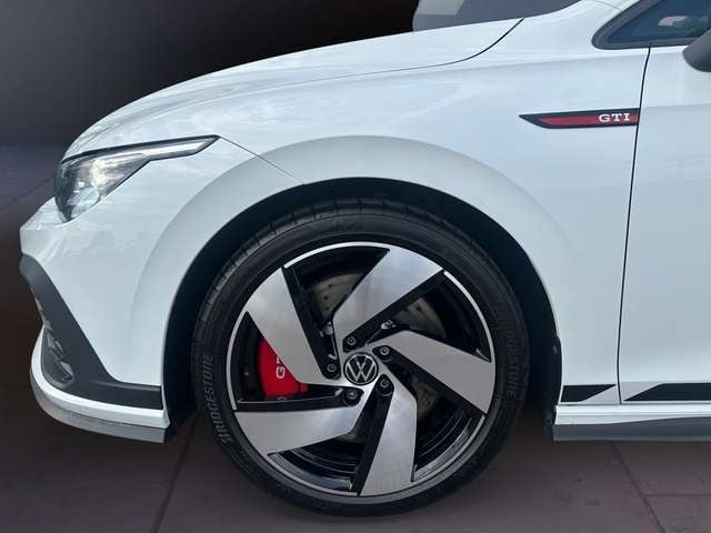 Volkswagen Golf 2.0 TSI DSG GTI