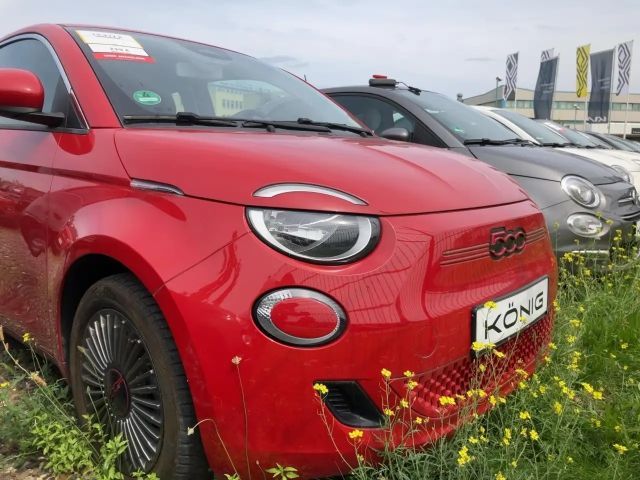 Fiat 500e RED