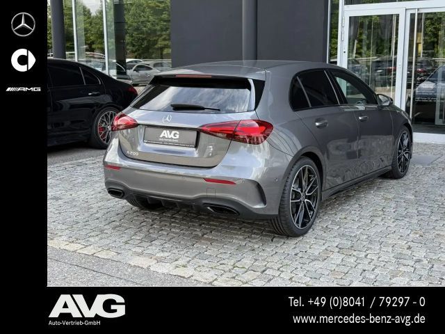 Mercedes-Benz A 200 AMG Line