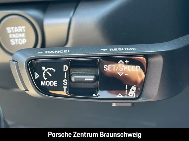 Porsche 992 Cabrio Carrera S