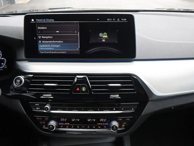 BMW 530 530e M-Sport Sedan xDrive