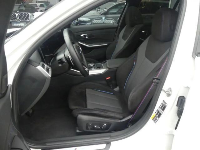 BMW 330 330e Touring xDrive