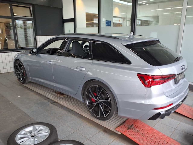 Audi S6 Avant Quattro