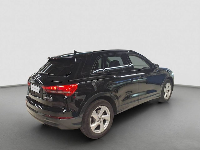 Audi Q3 35 TFSI S-Tronic