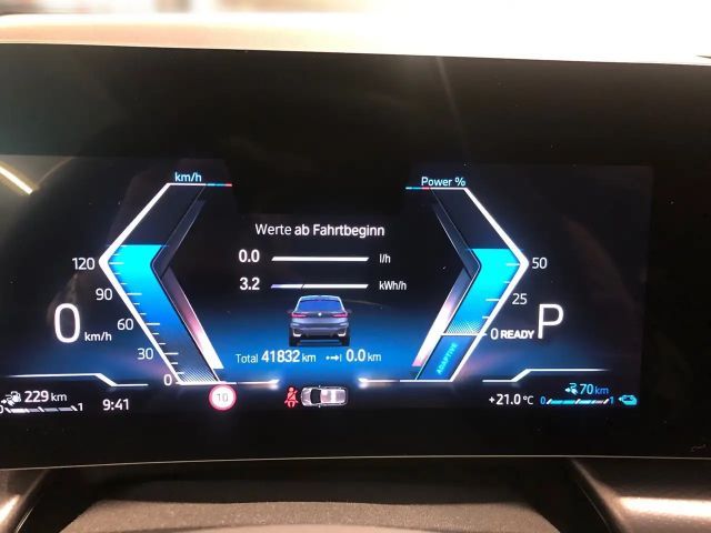 BMW 225 Active Tourer Sedan xDrive