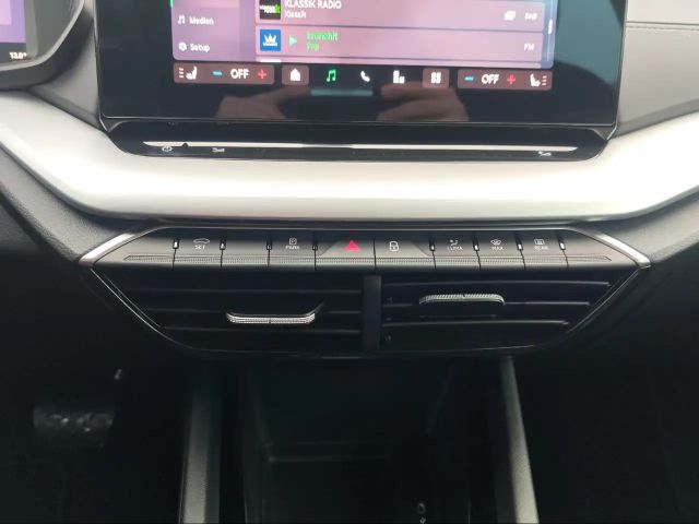 Skoda Octavia Essence TSI mHEV DSG