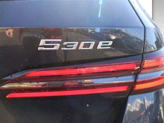 BMW 530 530e M-Sport Touring xDrive