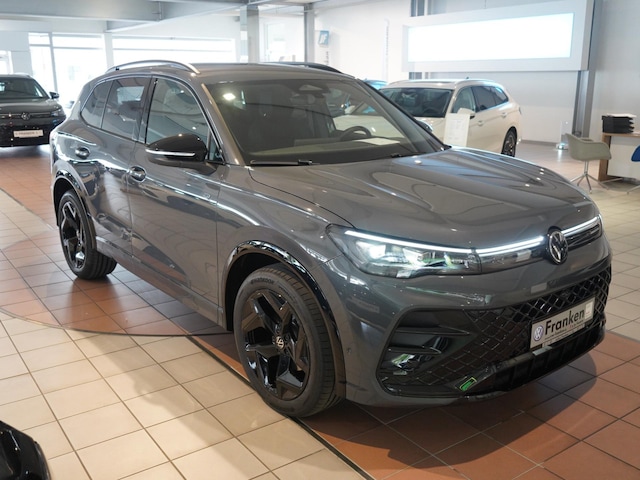 Volkswagen Tiguan DSG R-Line Style