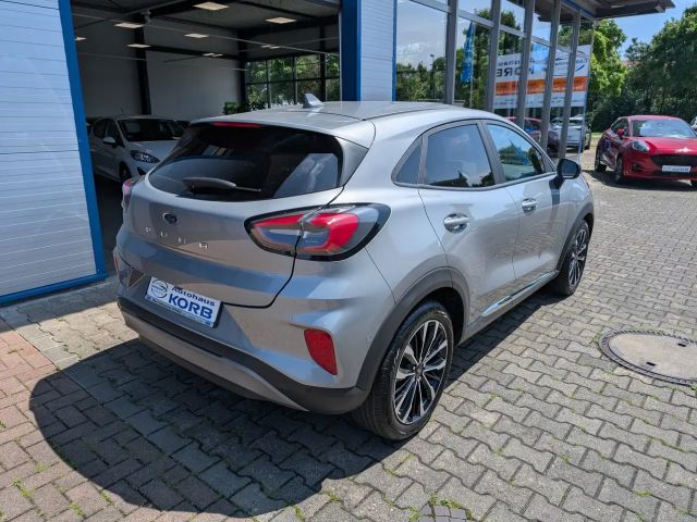 Ford Puma EcoBoost Titanium