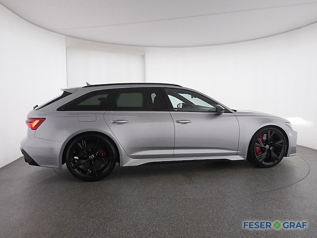 Audi RS6 Avant Quattro