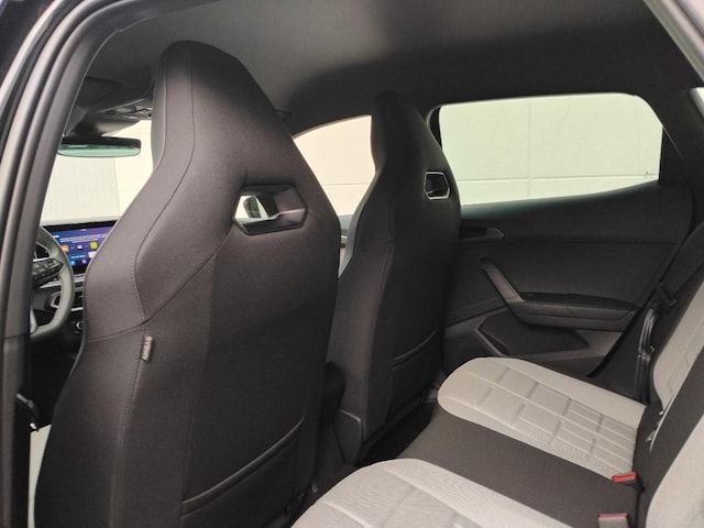 Seat Ibiza IBIZA 1,0 TSIFR   5T85  DS8A7