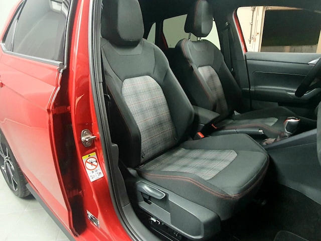 Volkswagen Polo 2.0 TSI DSG GTI