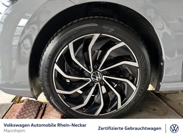 Volkswagen Golf 1.5 TSI Golf VIII Style