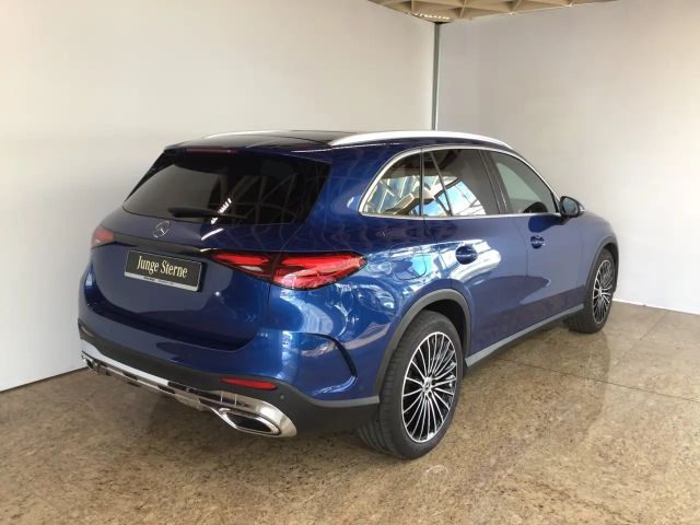 Mercedes-Benz GLC 300 4MATIC AMG Line GLC 300 d