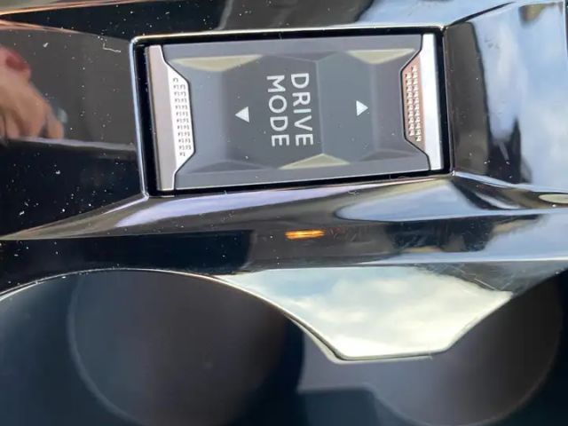 Peugeot 208 Allure Pack