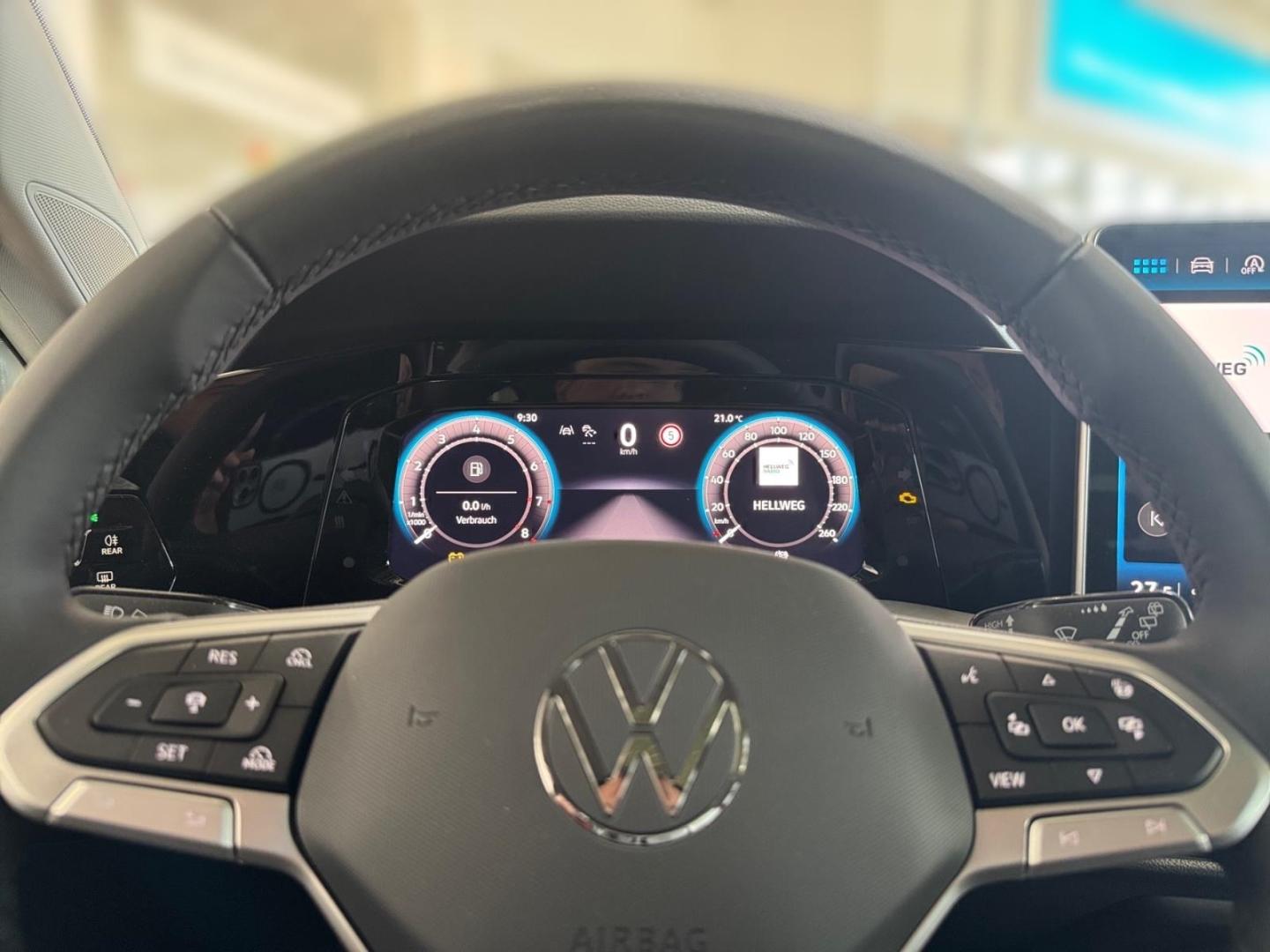 Volkswagen Golf 1.5 TSI Golf VIII Life