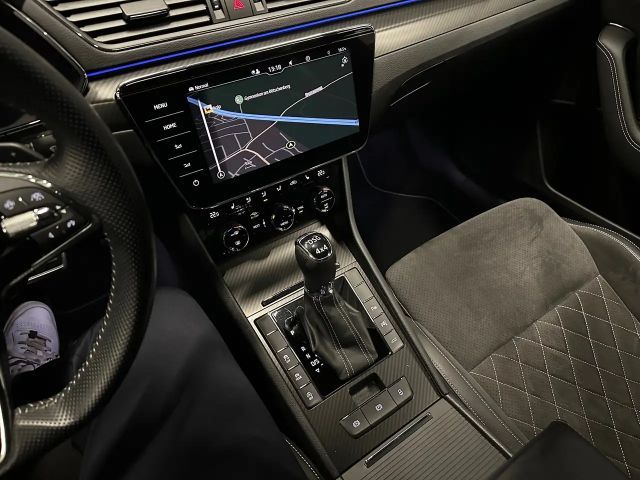 Skoda Superb 4x4 Combi Sportline