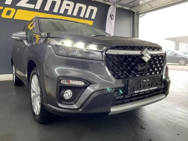 Suzuki S-Cross S-CROSS Shine 1,4 129PS Allraad 6G Schalter