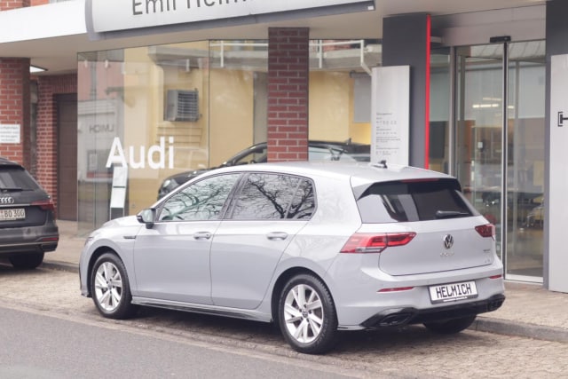 Volkswagen Golf 1.5 eTSI R-Line