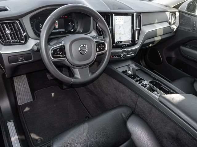 Volvo XC60 Dark Plus