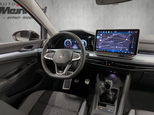 Volkswagen Golf 1.5 TSI Variant