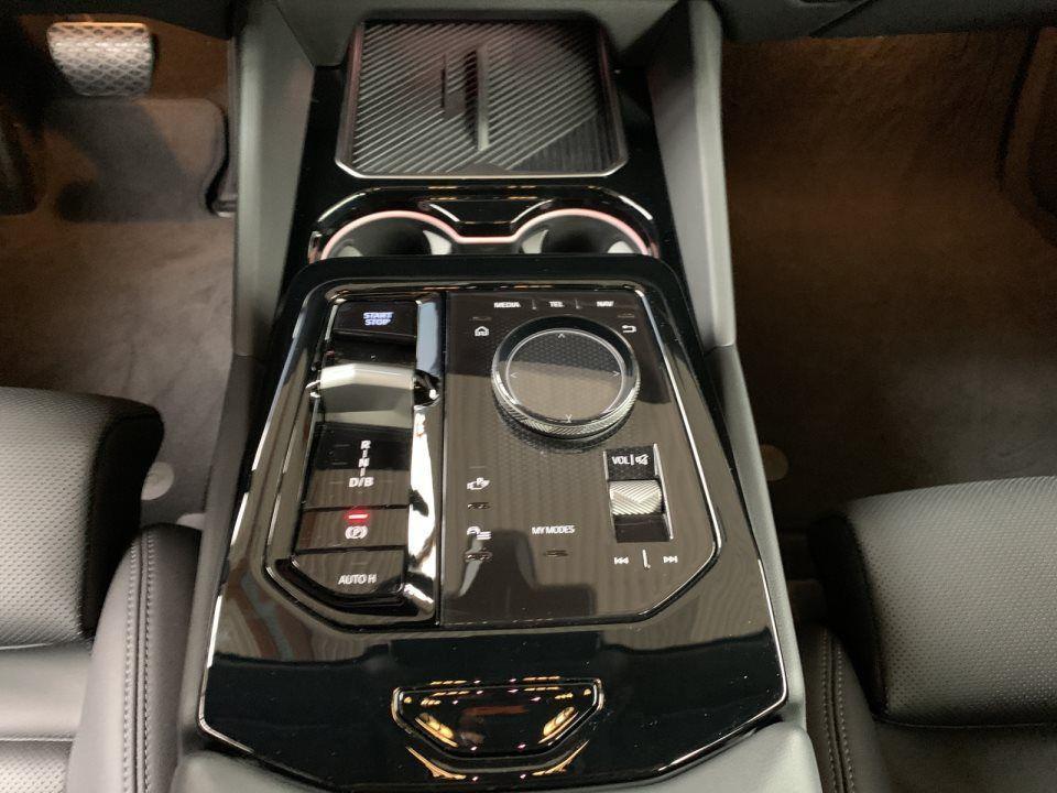 BMW i5 Sedan eDrive40