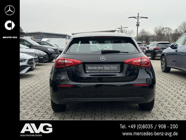 Mercedes-Benz A 180 Hatchback