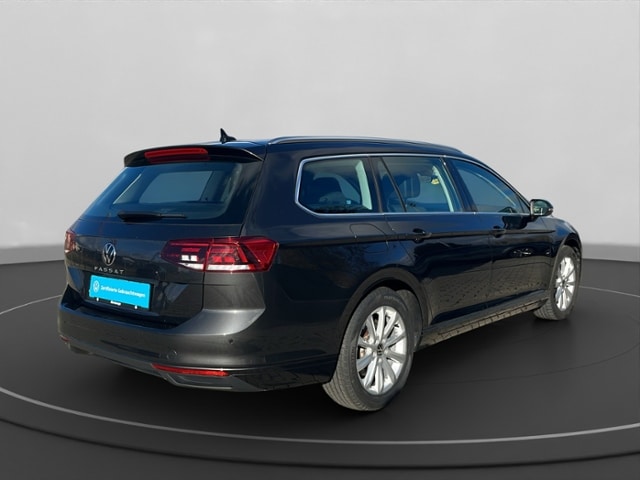 Volkswagen Passat 1.5 TSI DSG Variant