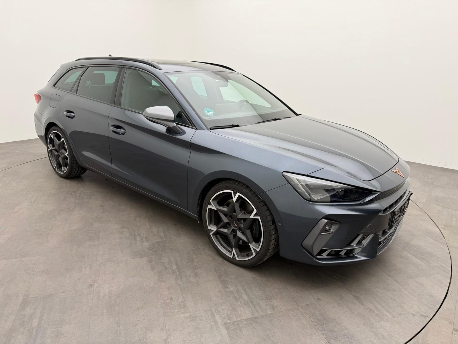 Cupra Leon 2.0 TSI DSG Sportstourer VZ